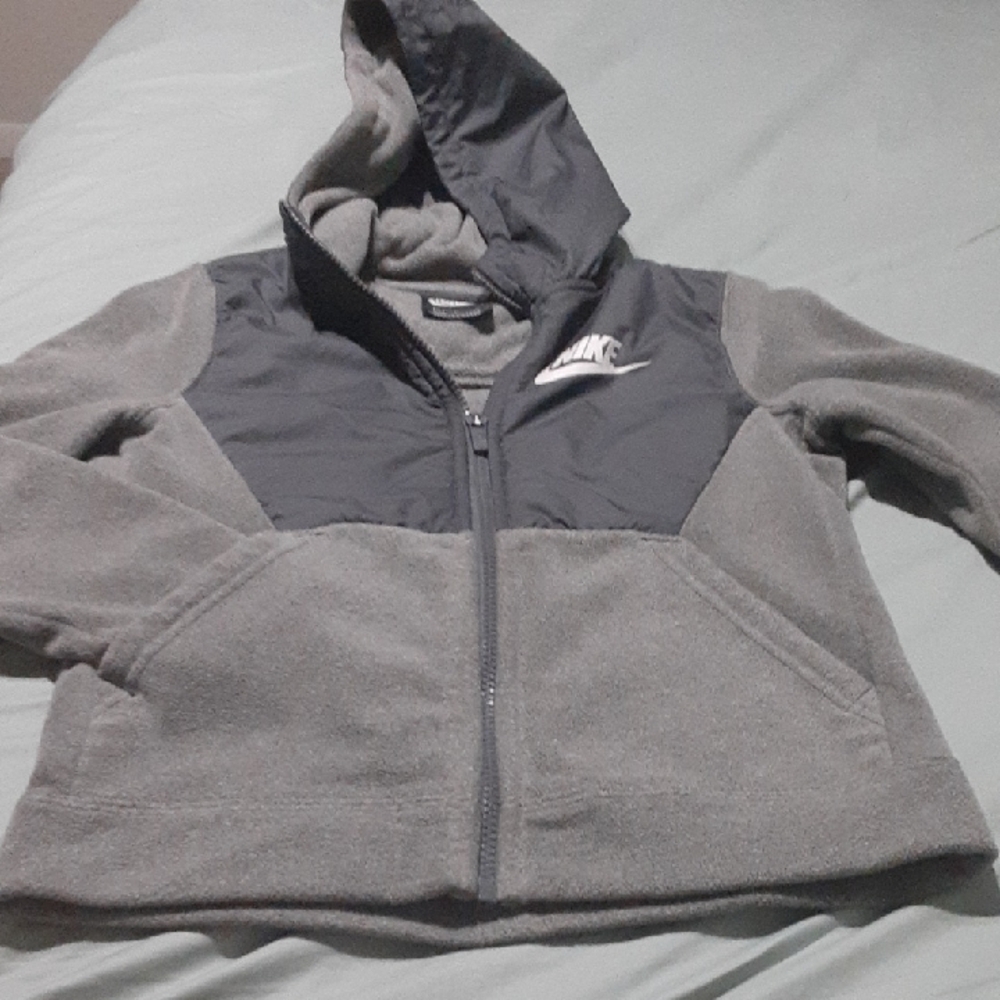 Nike Kids Two-Tone Gray Jacket Size S